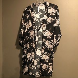 Spiritual Gangster Rayon Floral Kimono, OS